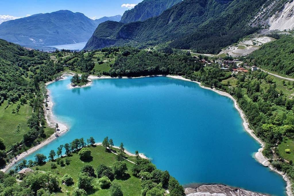 House Campi Lägenhet Riva del Garda Exteriör bild