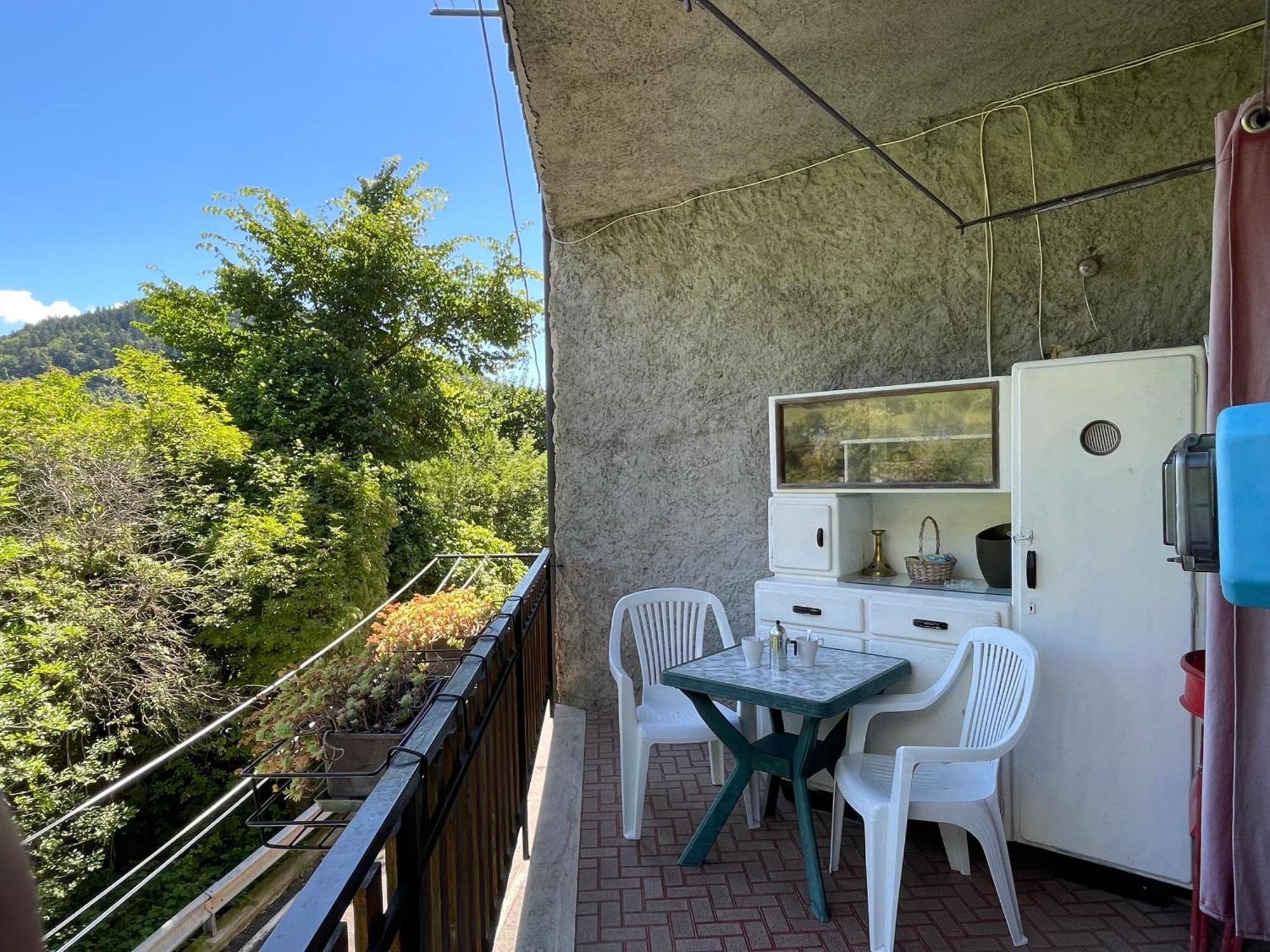 House Campi Lägenhet Riva del Garda Exteriör bild